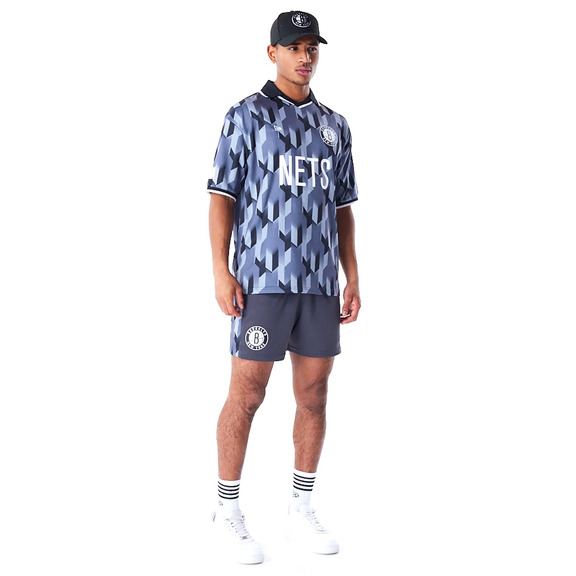 Neue Era NBA Brooklyn Netze Fußball AOP Shorts