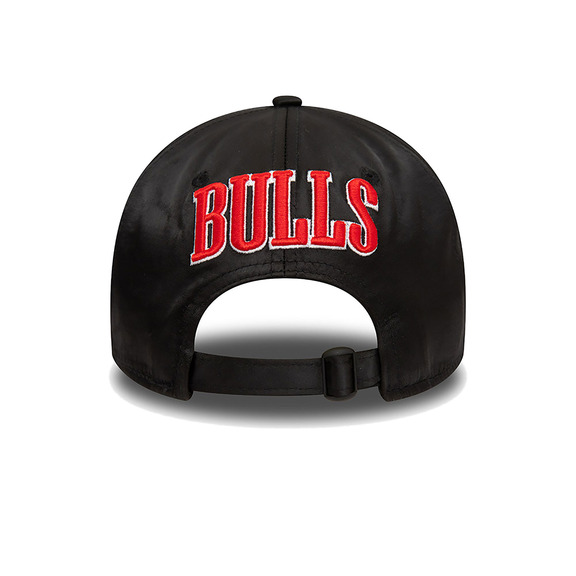 Neu Era NBA Chicago Bulls Satin 9TWENTY Einstellbare Kappe