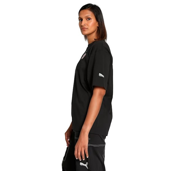 Puma Frauen Basketaball Kirsche auf Top-Grafik überdimensional Fit Tee "Schwarz"