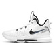 LeBron Witness 5 "Mondlicht"